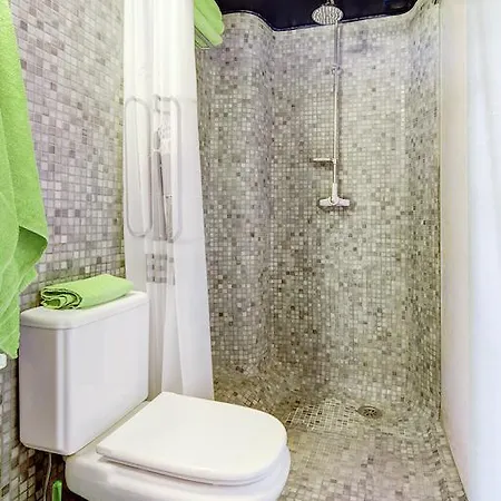 As L'estudi De L'onyar Apartament